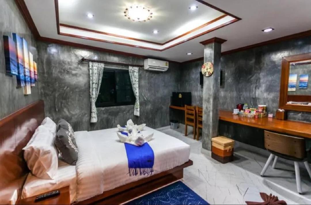 Areeya Phubeach Resort Coliving Coworking Ao Nang Exterior photo