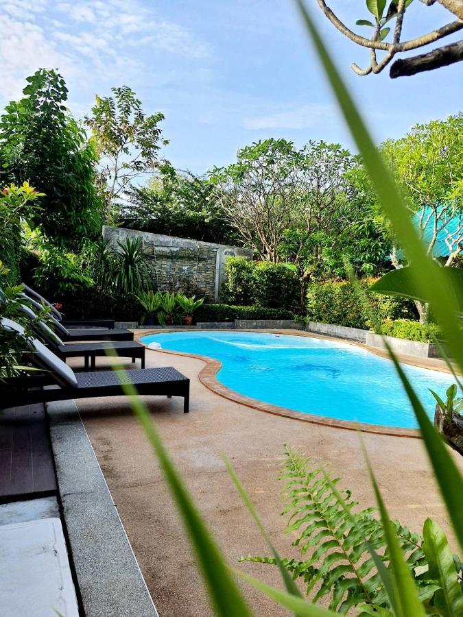 Areeya Phubeach Resort Coliving Coworking Ao Nang Exterior photo