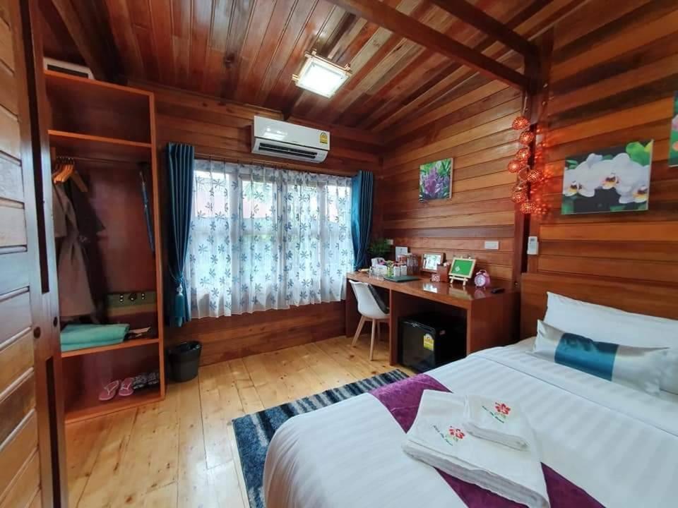 Areeya Phubeach Resort Coliving Coworking Ao Nang Exterior photo