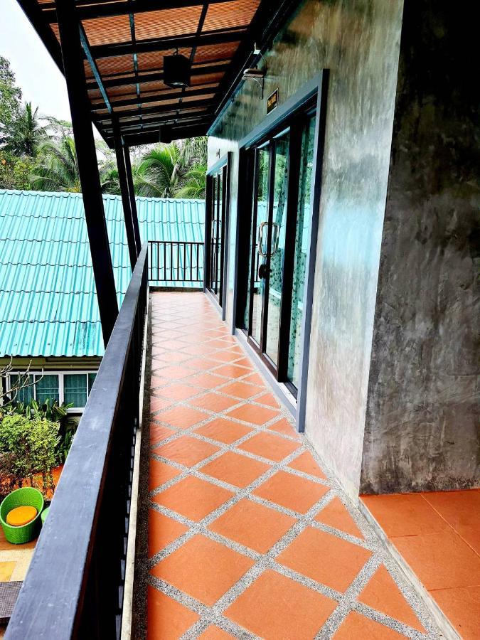 Areeya Phubeach Resort Coliving Coworking Ao Nang Exterior photo