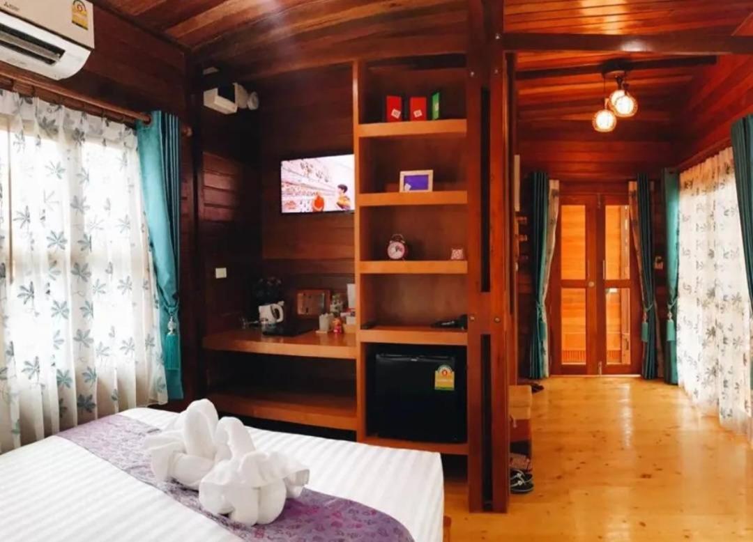 Areeya Phubeach Resort Coliving Coworking Ao Nang Exterior photo