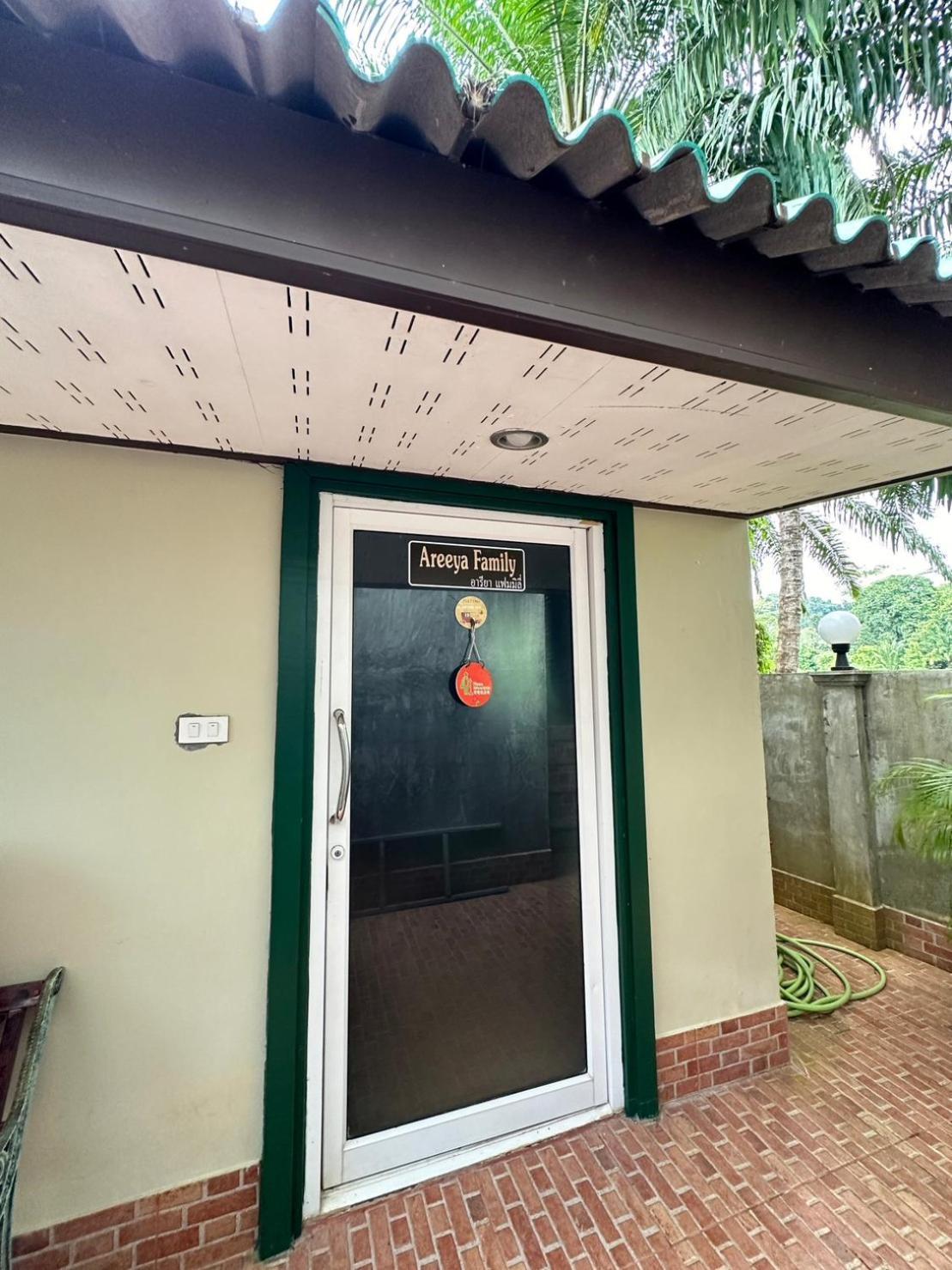Areeya Phubeach Resort Coliving Coworking Ao Nang Exterior photo